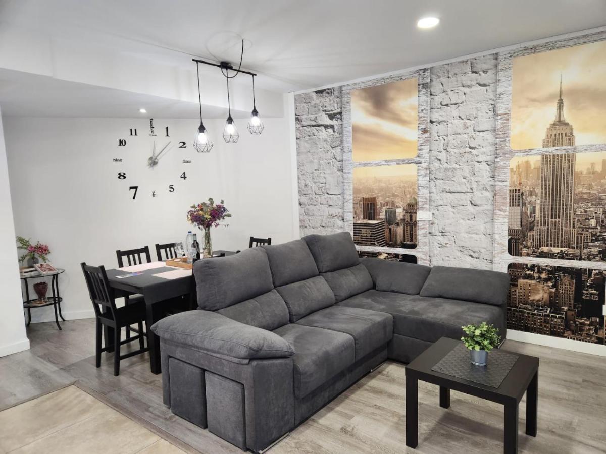 Apartamento Paula 巴利亚多利德 外观 照片