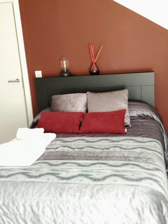 Apartamento Paula 巴利亚多利德 外观 照片